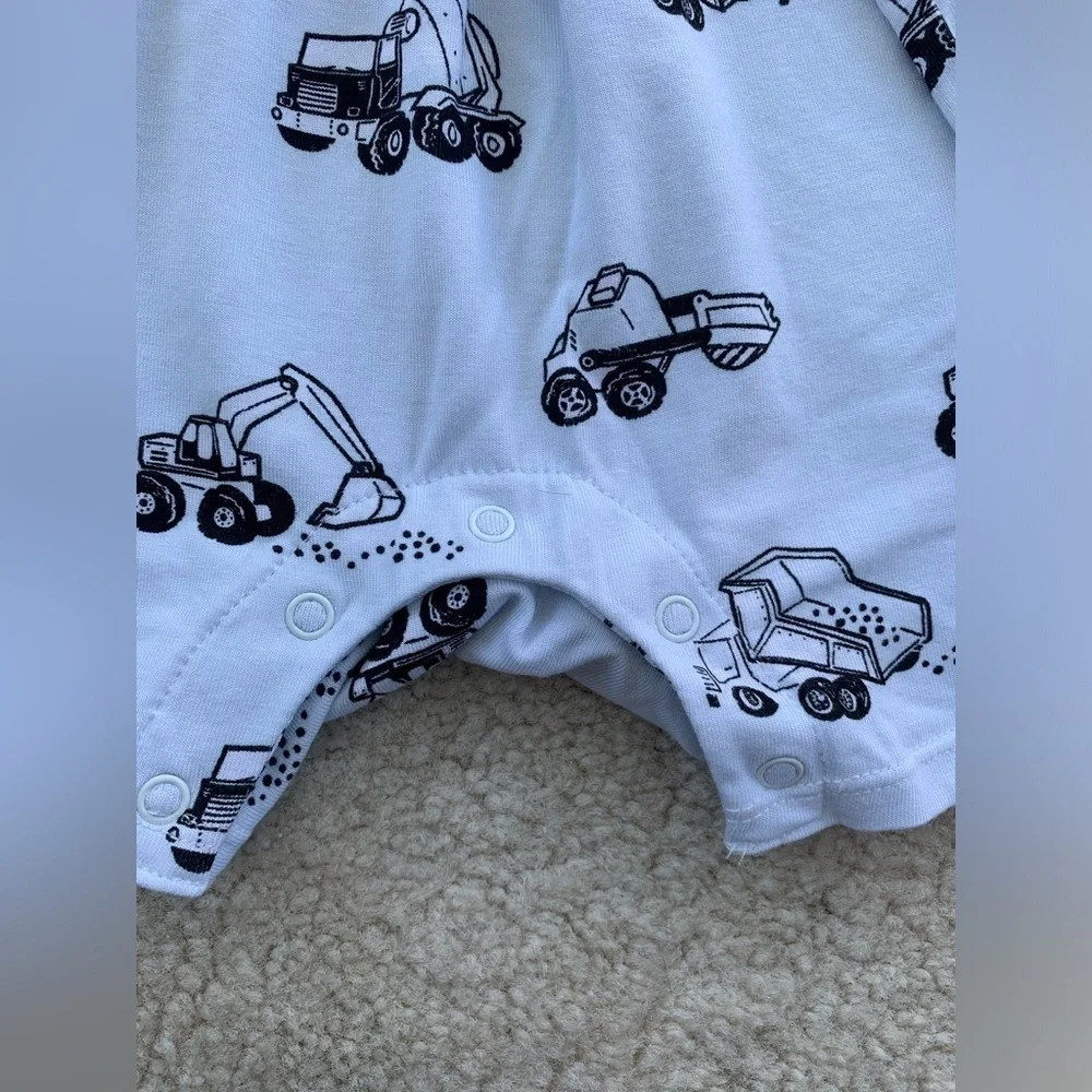 Angel Dear NWT Size 18-24 Months Construction Print Bamboo Romper - Picture 5 of 5